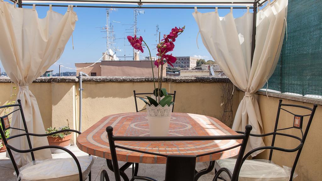 Rental In Rome Vatican View Terrace ห้อง รูปภาพ
