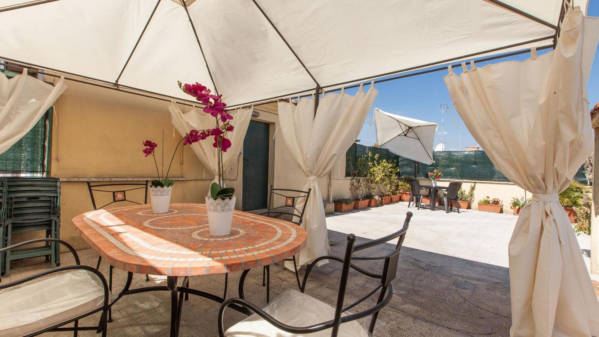 Rental In Rome Vatican View Terrace ภายนอก รูปภาพ